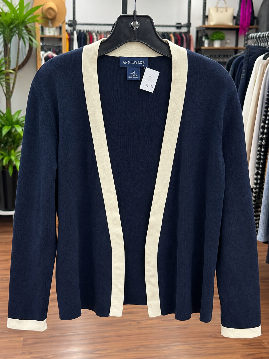 Ann Taylor Navy & Ivory Silk Blend Cardigan – Size M