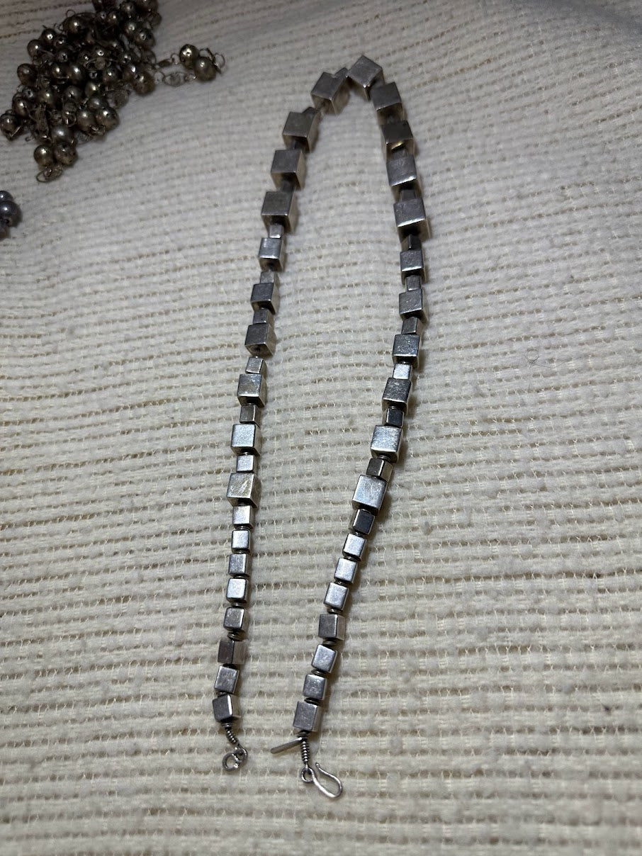 Silver Contemporary Cubes Jewelry Necklace