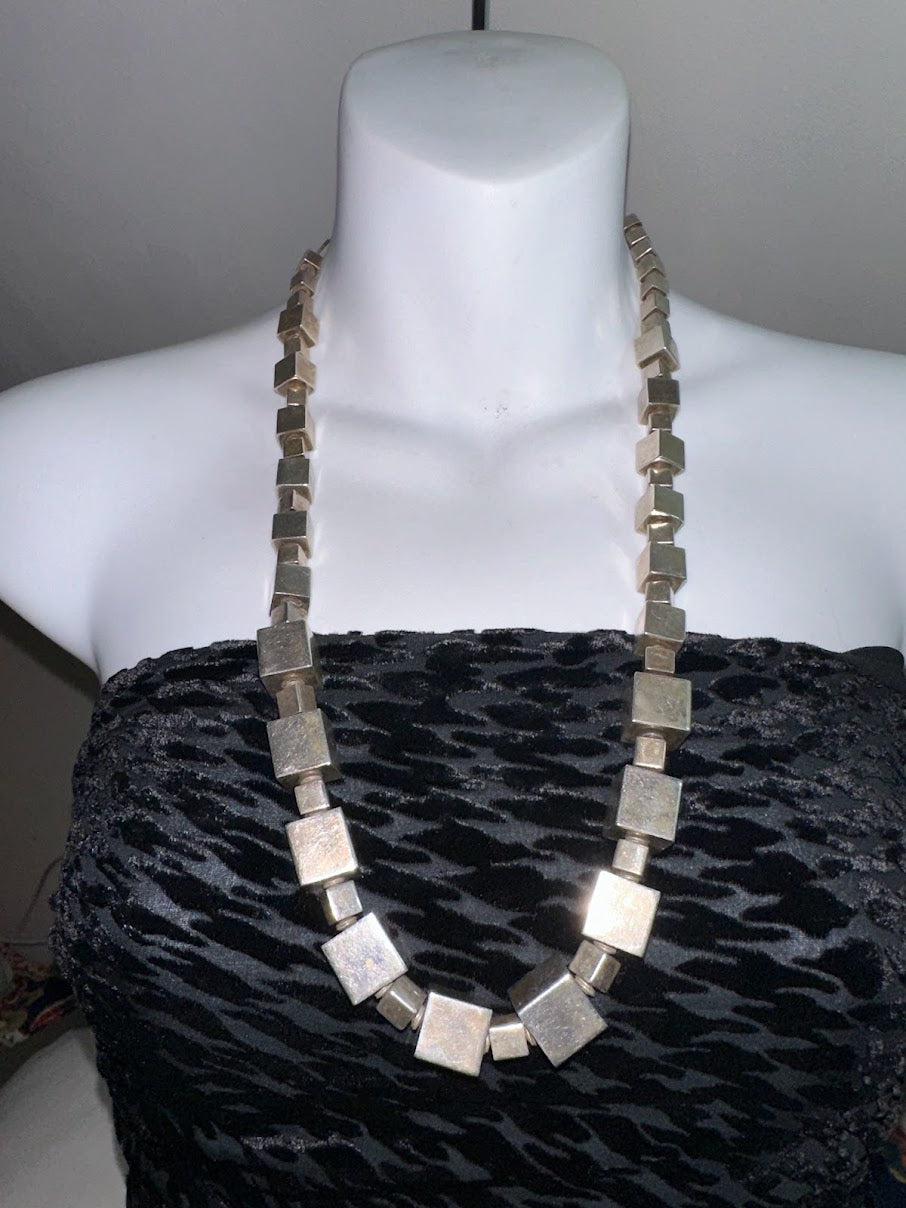 Silver Contemporary Cubes Jewelry Necklace