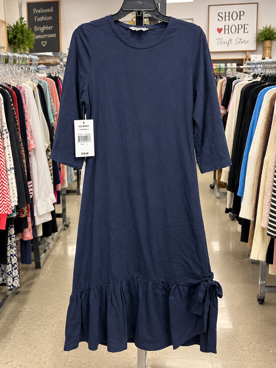 Yakira Bella NOA Navy Blue Dress – Size Large