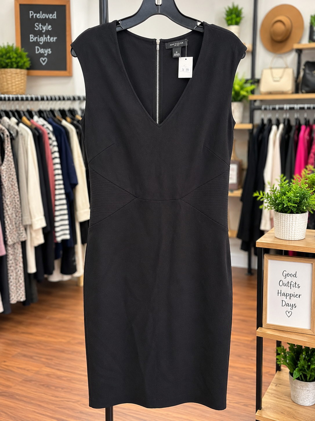 Ann Taylor Black Dress – Size 6