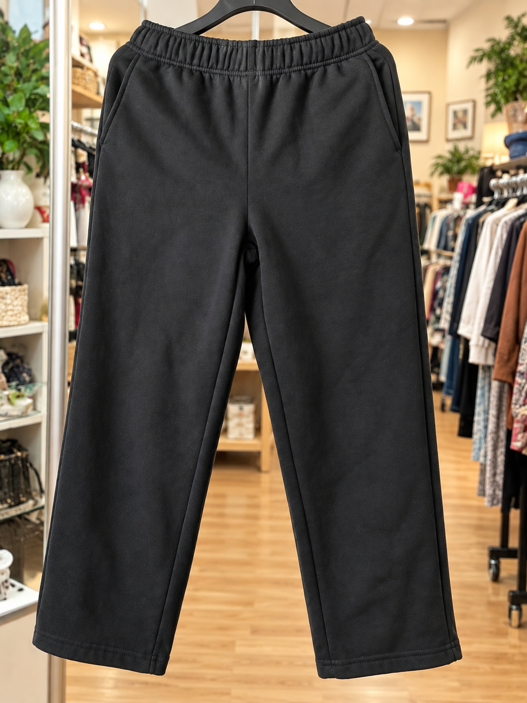 No Boundaries Black Wide-Leg Fleece Pants – Size L (12–14)